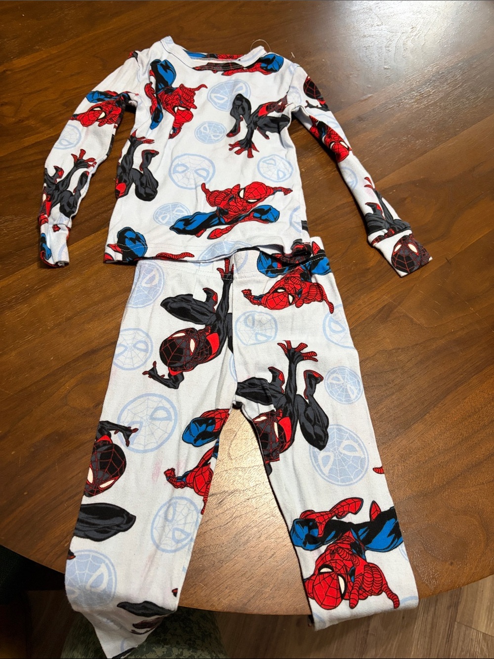 100% Cotton Boys White Spider-Man Print Pajama Set - Long Sleeve Top & Pants
